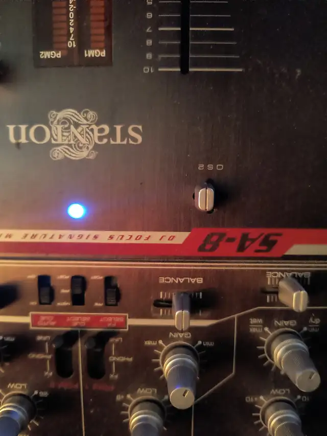 Mixeur DJ Stanton SA-8 avec power supply ! - Photo 2
