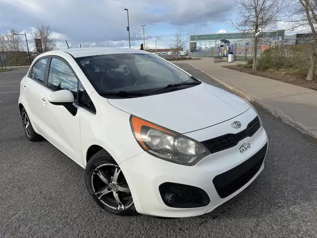 2013 Kia Rio 2013 KIA RIO ,AUTOMATIQUE , HATCHBACK , 4 CYLINDRES - Photo 10