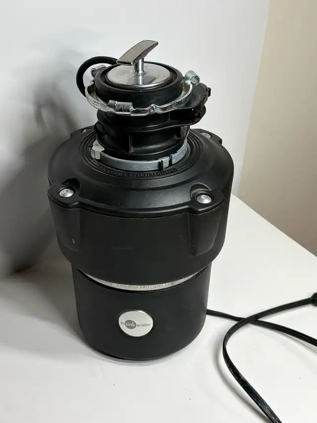 InSinkErator Evolution PRO Cover Control Plus — Barely Used