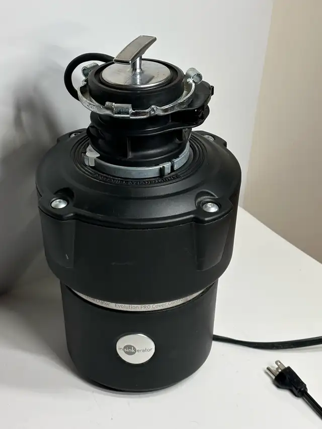 InSinkErator Evolution PRO Cover Control Plus — Barely Used - Photo 2