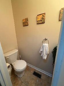 For Rent : Beautiful 3 Bed 3 Bath, Prime location - Photo 13