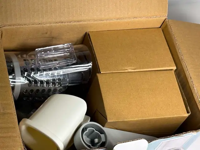 5-in-1 Rotary Grater w/ 5 Interchangeable Blades - Photo 2