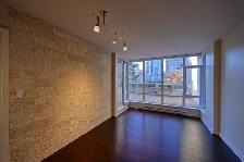 2br - 885ft2 - ATELIER on ROBSON, June 1 - Photo 3