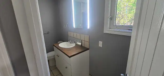 House for rent - Photo 2