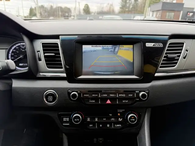 2019 KIA Niro EX  HEV  HYBIDE - Photo 11