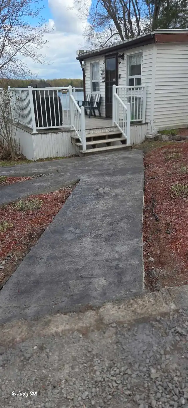 available for all your concrete needs . free quotes - Photo 6