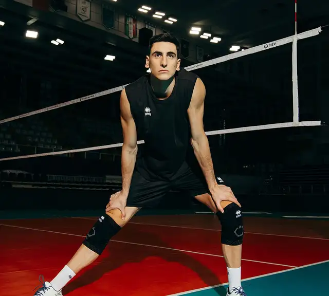 Premium Full Custom Volleyball Appareal (Worn by the World Champ - Photo 4