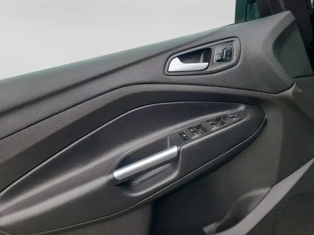 2018 Ford Escape Titanium - Photo 11