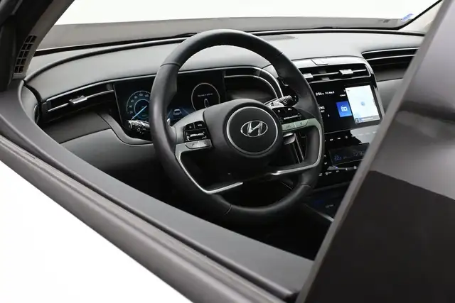 2023 Hyundai Tucson Luxury Hybrid Leather, Sunroof, Heated Seats - Photo 6