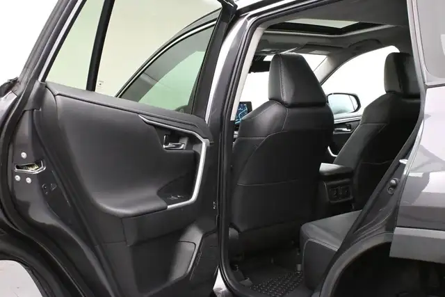 2024 Toyota RAV4 LIMITED FULLY LOADED!!, Leather, One Owner, Ju - Photo 23