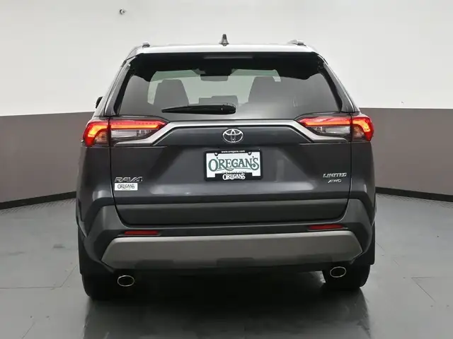 2024 Toyota RAV4 LIMITED FULLY LOADED!!, Leather, One Owner, Ju - Photo 37