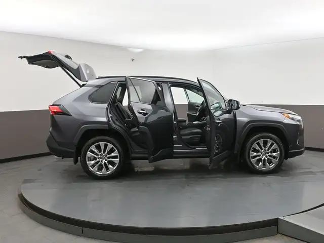 2024 Toyota RAV4 LIMITED FULLY LOADED!!, Leather, One Owner, Ju - Photo 56