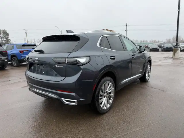 2026 Buick Envision Avenir - $407 B/W - Photo 3