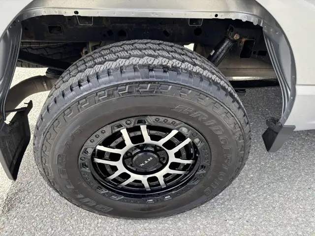 2022 Ford F-150 Crew cab, boite 6,5 pieds - Photo 12
