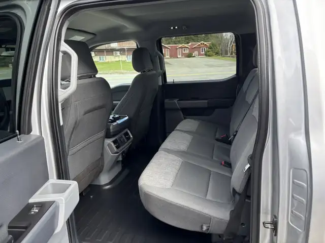 2022 Ford F-150 Crew cab, boite 6,5 pieds - Photo 26