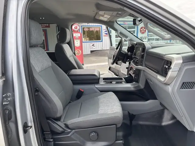 2022 Ford F-150 Crew cab, boite 6,5 pieds - Photo 30