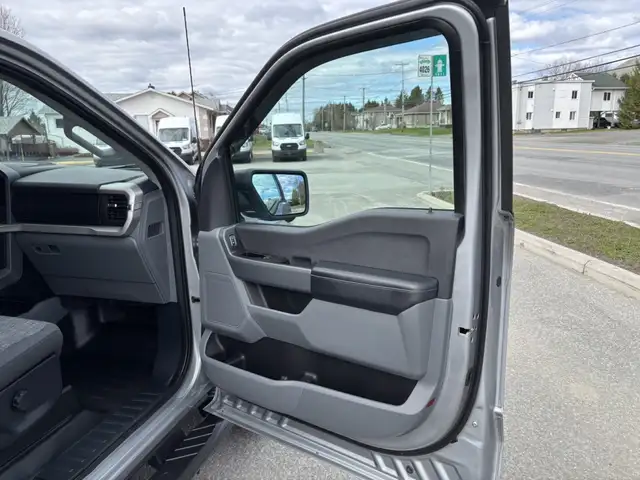 2022 Ford F-150 Crew cab, boite 6,5 pieds - Photo 31