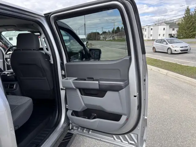2022 Ford F-150 Crew cab, boite 6,5 pieds - Photo 33