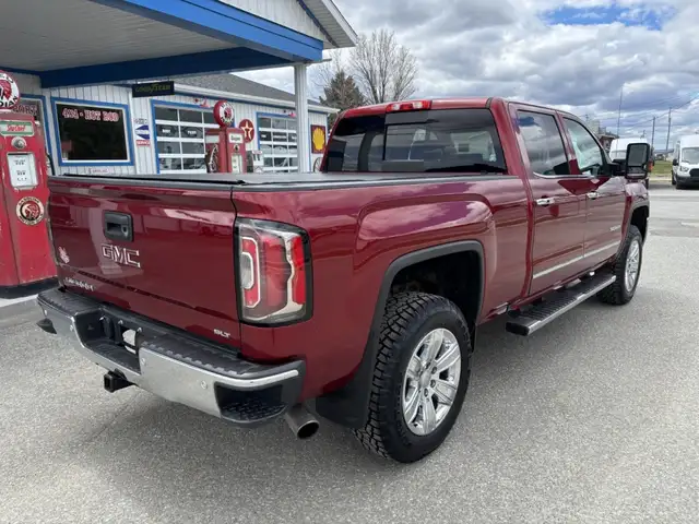 2018 GMC Sierra 1500 SLT, Cuir, Toit, 6,2 l - Photo 8