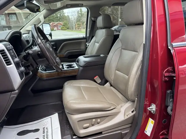 2018 GMC Sierra 1500 SLT, Cuir, Toit, 6,2 l - Photo 23