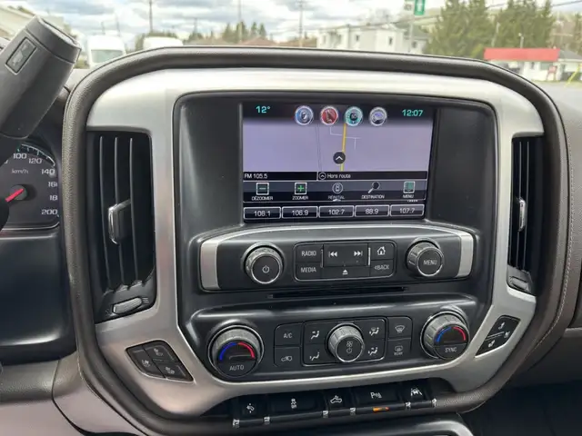 2018 GMC Sierra 1500 SLT, Cuir, Toit, 6,2 l - Photo 27
