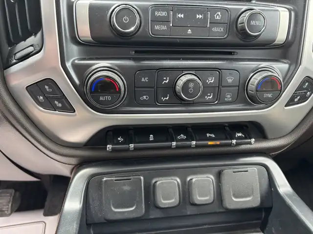 2018 GMC Sierra 1500 SLT, Cuir, Toit, 6,2 l - Photo 28