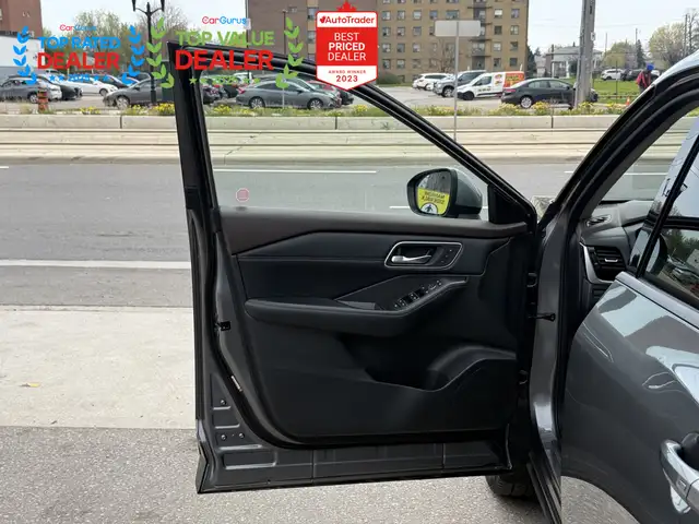 2022 Nissan Rogue PLATINUM | HUD | BOSE | 360 CAMERA - Photo 13