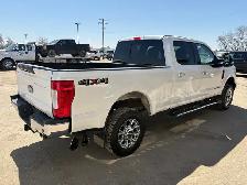 2017 Ford F-250 Crew Cab 4x4 Lariat 6.7L - Rebuilt Title - Photo 4