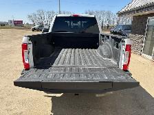 2017 Ford F-250 Crew Cab 4x4 Lariat 6.7L - Rebuilt Title - Photo 7