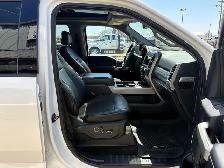 2017 Ford F-250 Crew Cab 4x4 Lariat 6.7L - Rebuilt Title - Photo 14