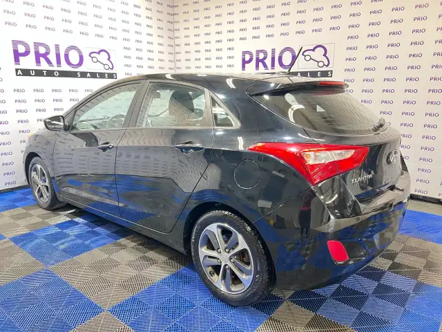 2016 Hyundai Elantra GT - Photo 3