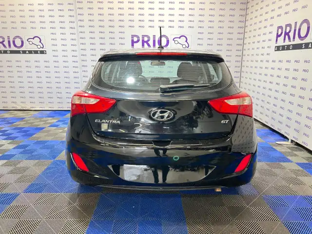 2016 Hyundai Elantra GT - Photo 4