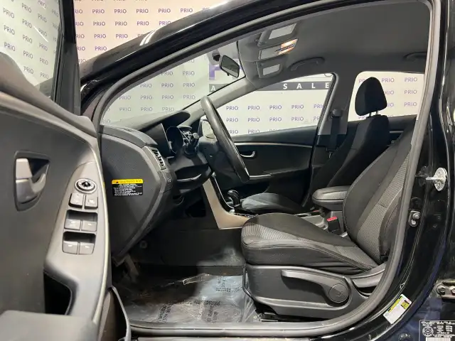 2016 Hyundai Elantra GT - Photo 13