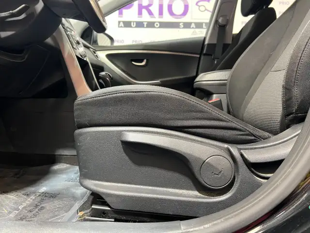 2016 Hyundai Elantra GT - Photo 14