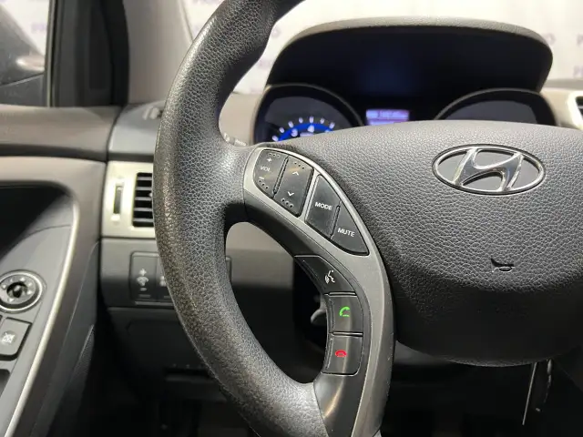 2016 Hyundai Elantra GT - Photo 22