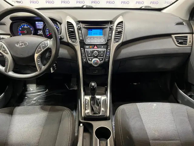 2016 Hyundai Elantra GT - Photo 25