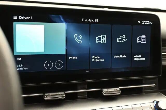 2025 Hyundai Kona PREFERRED TREND SUNROOF, HEATED SEATS, APPLE C - Photo 11