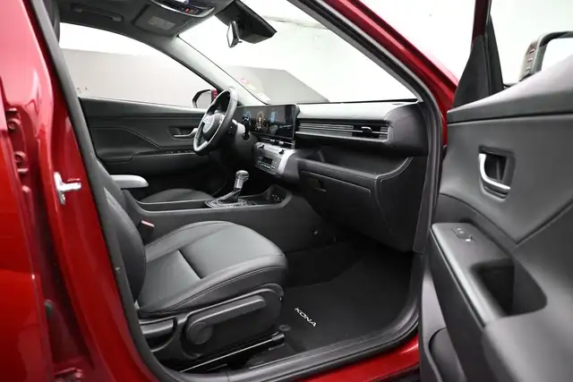2025 Hyundai Kona PREFERRED TREND SUNROOF, HEATED SEATS, APPLE C - Photo 26