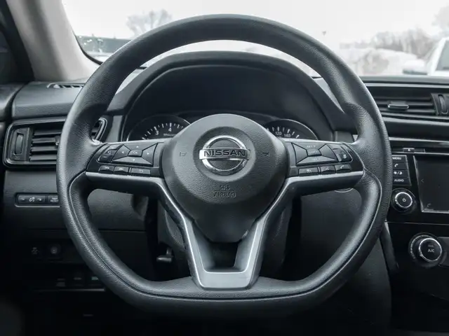 2020 Nissan Rogue SV ALLWHEEL DRIVE/ PANORAMIC ROOF/ BAKCUP CAME - Photo 8