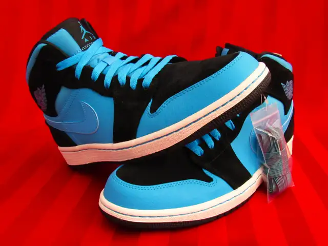 AIR JORDAN 1 MID ''DARK POWDER BLUE'' 2014 - Photo 4