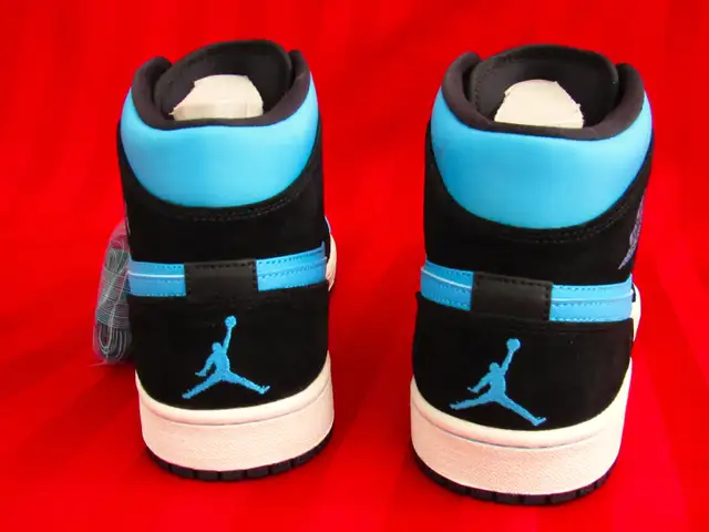 AIR JORDAN 1 MID ''DARK POWDER BLUE'' 2014 - Photo 7