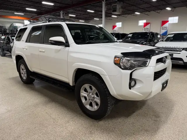 2019 Toyota 4Runner 4WD - 7 SEATER - BLUETOOTH - NAVIGATION - BA - Photo 7