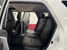 2019 Toyota 4Runner 4WD - 7 SEATER - BLUETOOTH - NAVIGATION - BA - Photo 18
