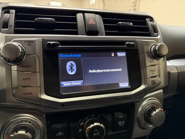 2019 Toyota 4Runner 4WD - 7 SEATER - BLUETOOTH - NAVIGATION - BA - Photo 23