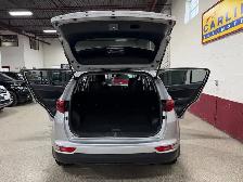 2017 Kia Sportage AWD EX - BLUETOOTH - BACKUP CAMERA - HEATED SE - Photo 9