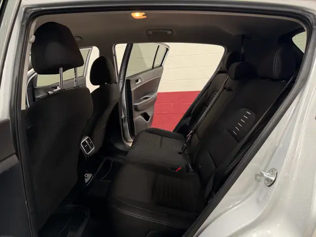 2017 Kia Sportage AWD EX - BLUETOOTH - BACKUP CAMERA - HEATED SE - Photo 12
