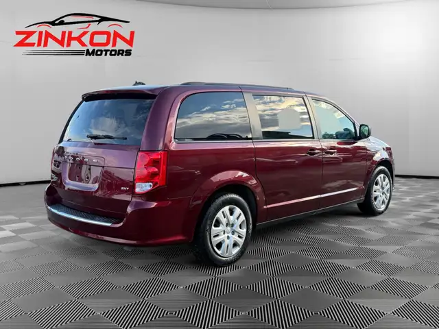 2018 Dodge Grand Caravan SXT | LOW KMS | CLEAN CARFAX | STOW N G - Photo 5