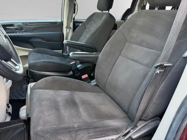 2018 Dodge Grand Caravan SXT | LOW KMS | CLEAN CARFAX | STOW N G - Photo 10