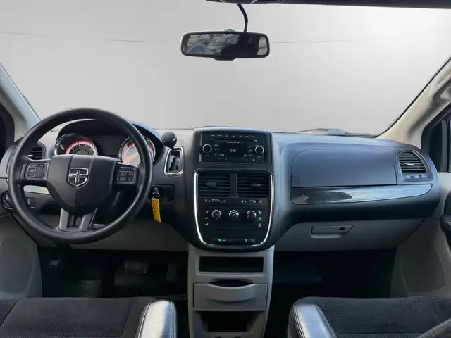 2018 Dodge Grand Caravan SXT | LOW KMS | CLEAN CARFAX | STOW N G - Photo 16