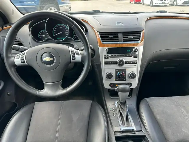 2010 Chevrolet Malibu Platinum EditionRemote StartHeated Seat - Photo 7